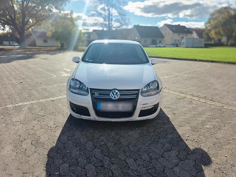 Weiß Gebraucht 2008 VW Golf V GT Kleinwagen | 1.900 € (Superpreis) - Bild 1/4