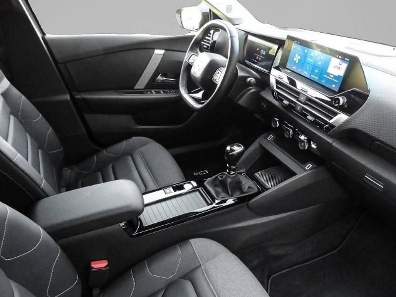 Gebraucht Citroën C4 Shine 131 PS (96 kW) 2023 Blau Limousine