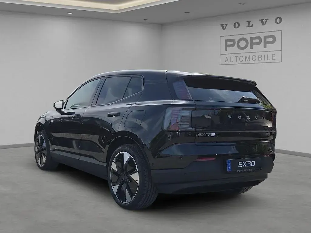 Neu Volvo EX30 Ultra 314 kW (428 PS) 2026 Onyx black SUV