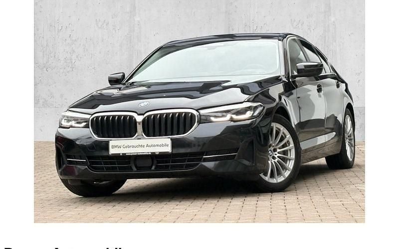 Second-hand BMW 520 Sport Line 197 CP (144 kW) 2023 Berlinǎ