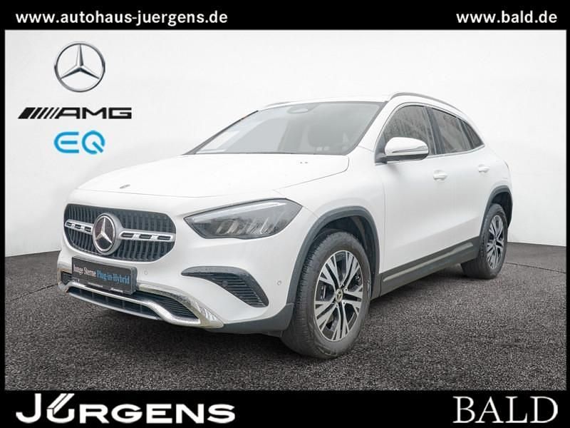 Polarweiß Gebraucht 2024 Mercedes GLA250 Progressive SUV | 38.290 € (Guter Preis) - Bild 1/4