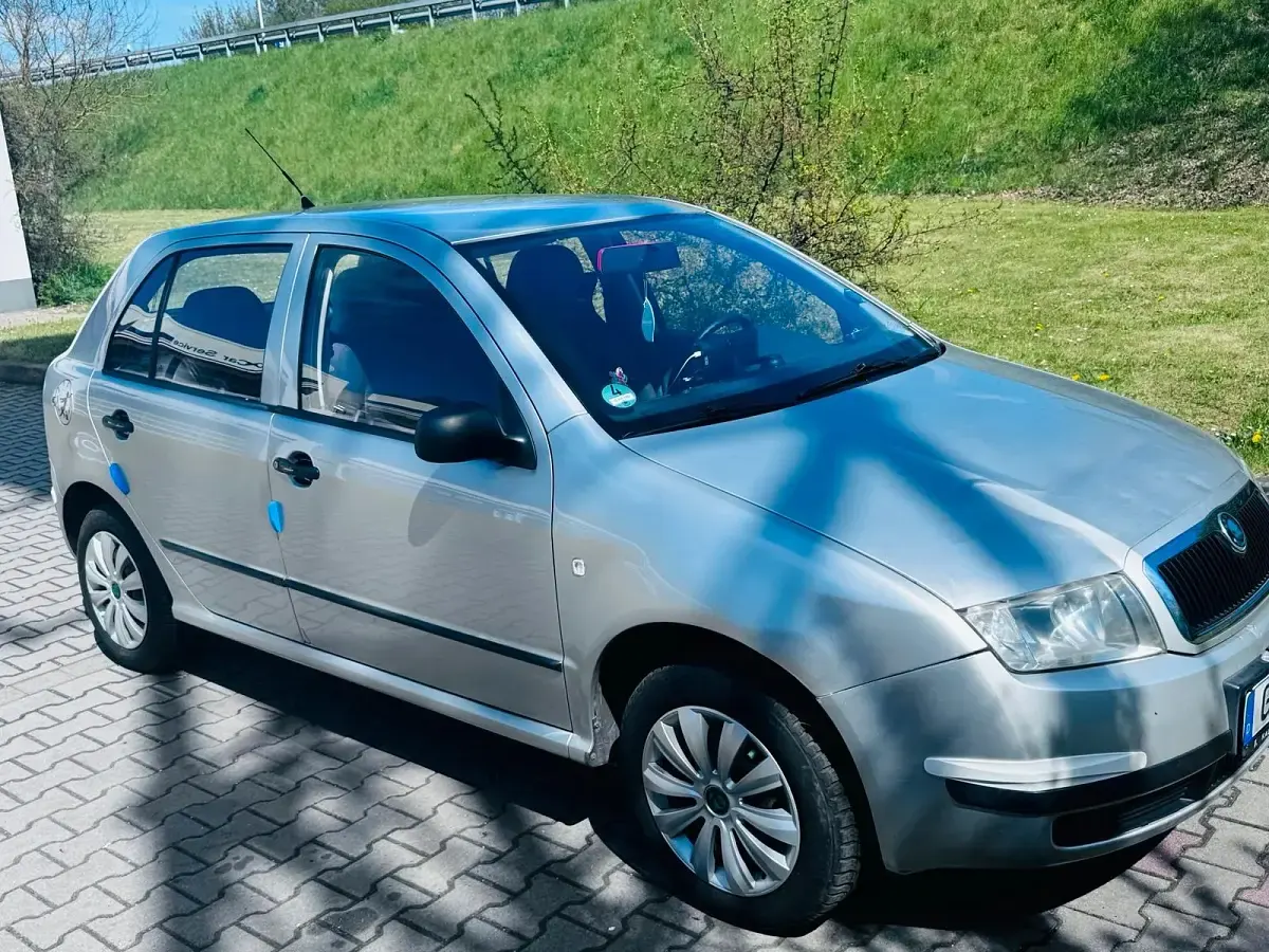 Gebraucht Skoda Fabia 60 PS (44 kW) 2002 Grün Limousine