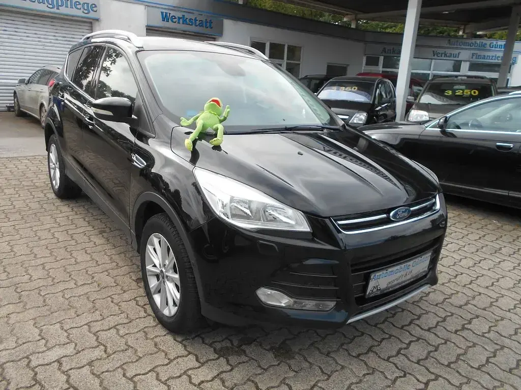 Gebraucht Ford Kuga Titanium 150 PS (110 kW) 2015 Schwarz SUV