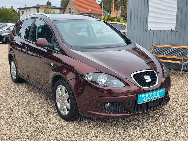 Braun Gebraucht 2007 Seat Altea XL Stylance Van / Kleinbus | 6.999 € (Fairer Preis) - Bild 1/4