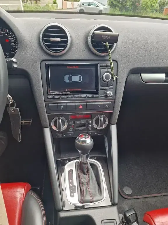 Gebraucht Audi S3 Sport 265 PS (194 kW) 2011 Schwarz Kleinwagen