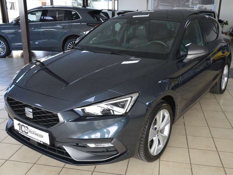 "magnetic tech" Gebraucht 2021 Seat Leon FR Limousine | 20.990 € (Fairer Preis) - Bild 1/4
