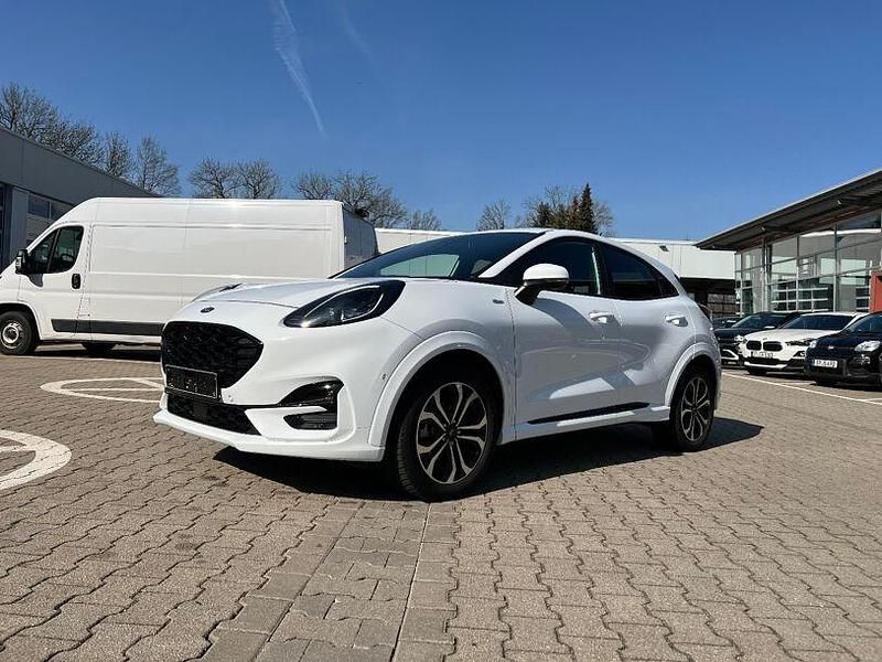 Frost weiß (metallic) Gebraucht 2022 Ford Puma ST SUV | 20.990 € (Fairer Preis) - Bild 1/4