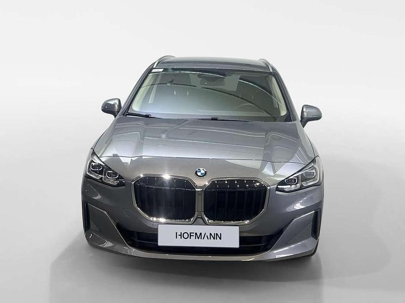 Gebraucht BMW 218 136 PS (100 kW) 2024 Skyscraper grau metallic Van / Kleinbus