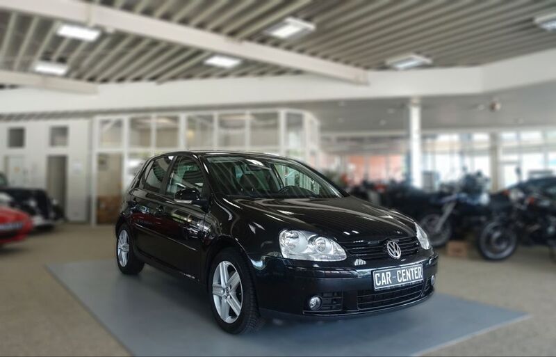 Black magic perleffekt (metallic) Gebraucht 2006 VW Golf V Limousine | 2.200 € (Superpreis) - Bild 1/4