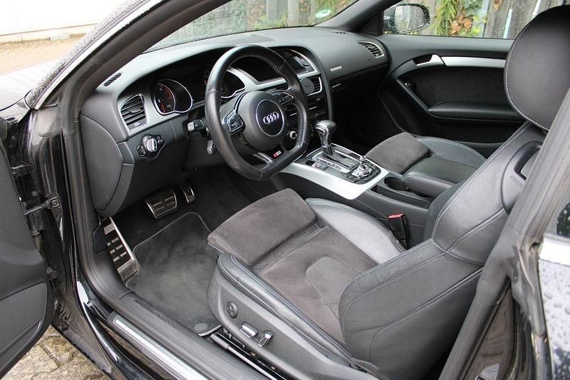 Gebraucht Audi A5 Sport 211 PS (155 kW) 2011 Schwarz Coupé