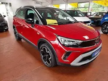 Gebraucht Opel Crossland Ultimate 131 PS (96 kW) 2023 Lackierung peperoncino red/met SUV