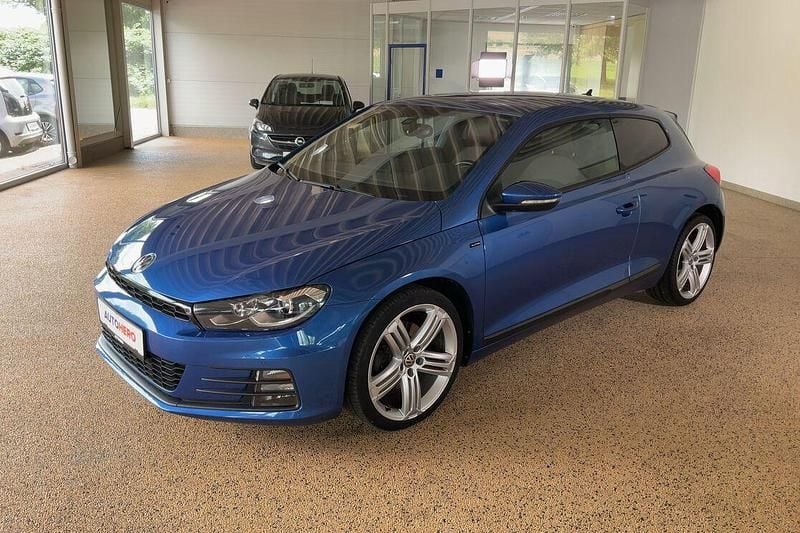 Blau Gebraucht 2016 VW Scirocco Allstar Coupé | 16.480 € (Fairer Preis) - Bild 1/3