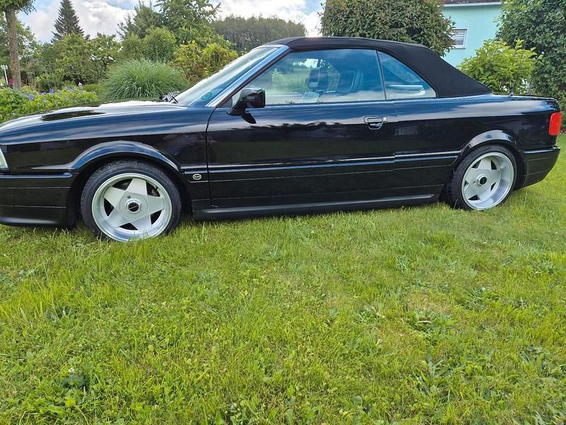 Gebraucht Audi 80 150 PS (110 kW) 1994 Schwarz Cabrio
