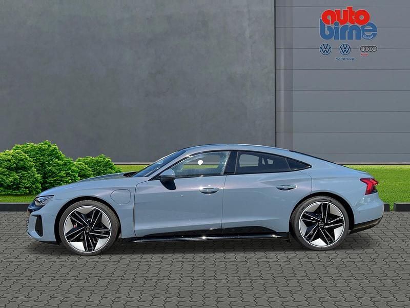 Gebraucht Audi e-tron GT quattro Sport 350 kW (476 PS) 2022 Kemoragrau metallic Limousine
