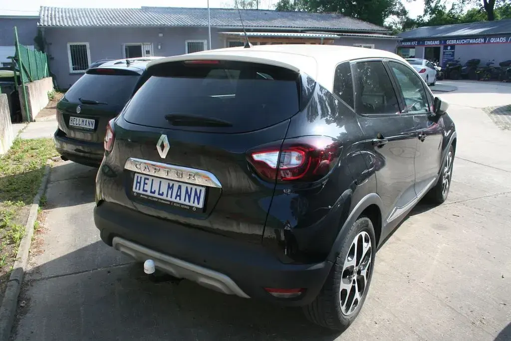 Gebraucht Renault Captur Collection 150 PS (110 kW) 2019 Braun SUV