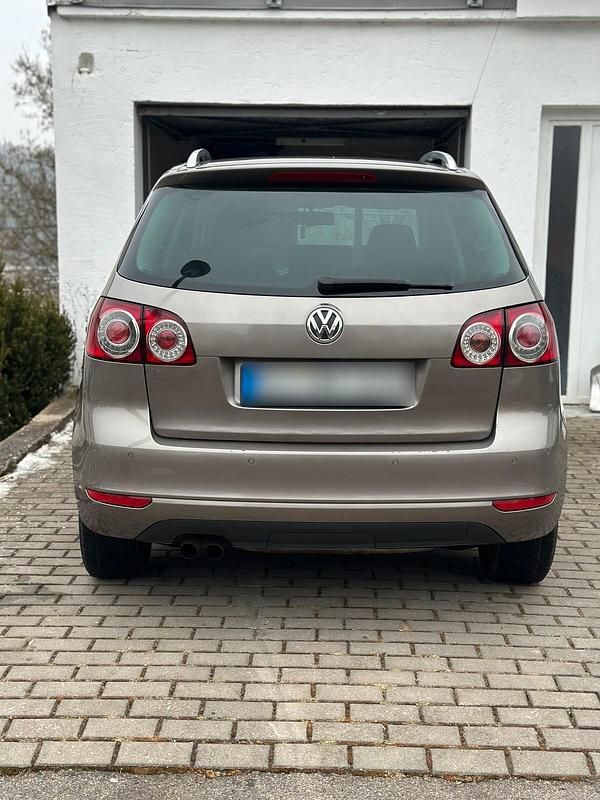 Gebraucht VW Golf VI 140 PS (102 kW) 2010 Braun Kleinwagen
