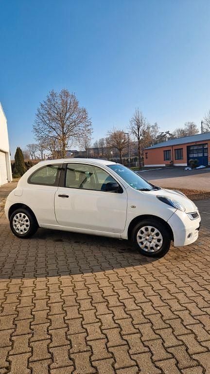 Weiß Gebraucht 2010 Nissan Micra Visia Limousine | 2.999 € (Guter Preis) - Bild 1/4