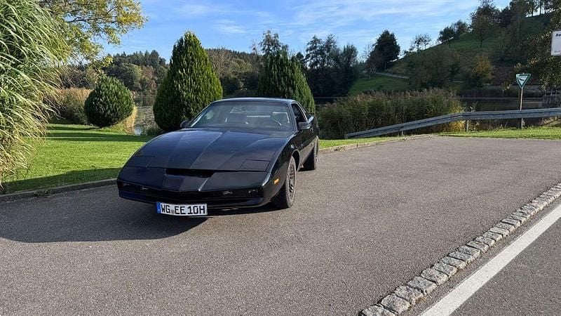 Schwarz Gebraucht 1992 Pontiac Firebird Coupé | 13.900 € - Bild 1/4