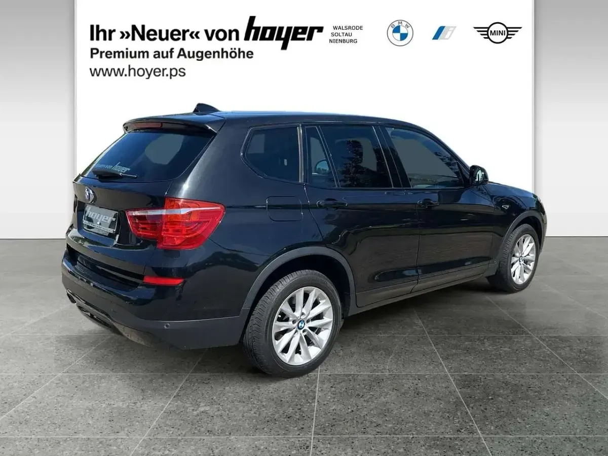 Gebraucht BMW X3 Advantage 313 PS (230 kW) 2017 Saphirschwarz SUV