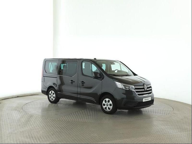 Gebraucht Renault Trafic Evolution 150 PS (110 kW) 2024 Schwarz Van / Kleinbus