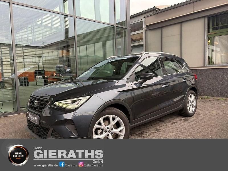 Gebraucht Seat Arona FR 110 PS (80 kW) 2024 Grau SUV