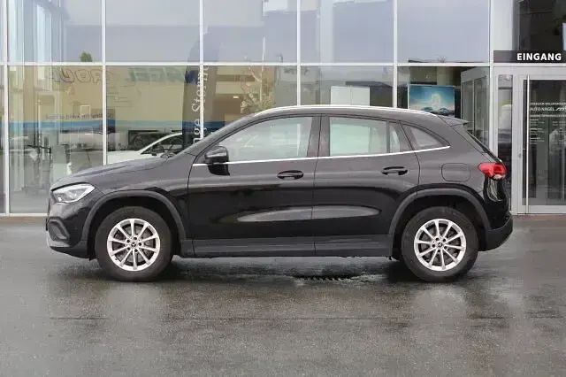 Gebraucht Mercedes GLA250 Style 102 PS (75 kW) 2022 Schwarz SUV