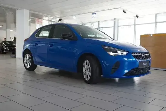 Używany Opel Corsa Elegance 101 KM (74 kW) 2023 Niebieski Hatchback