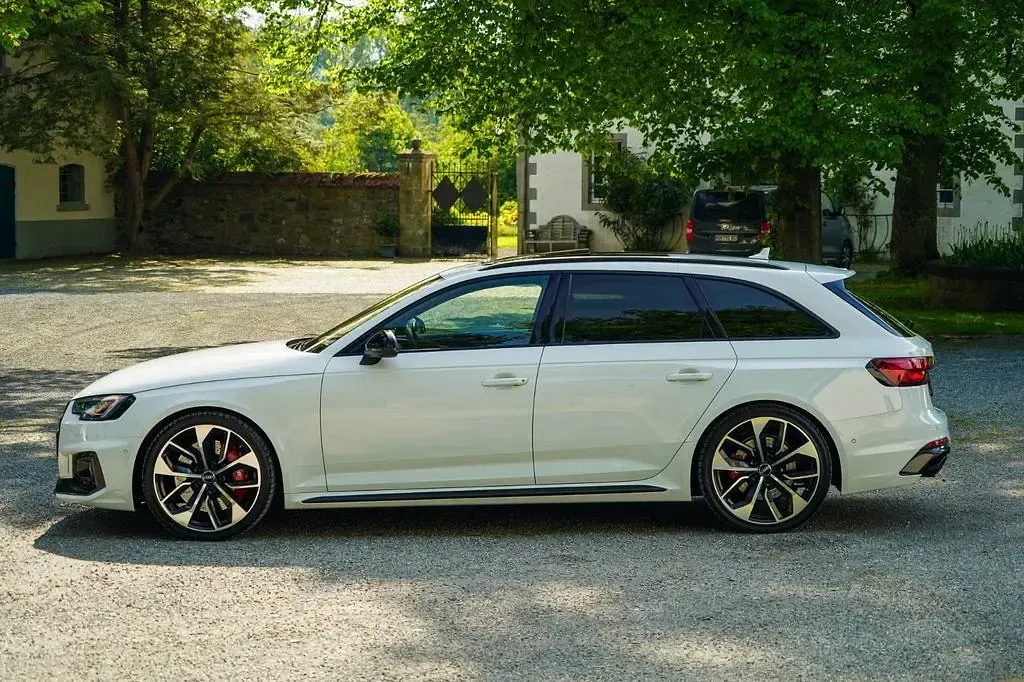 Gebraucht Audi RS4 Design 450 PS (330 kW) 2019 Weiß Kombi