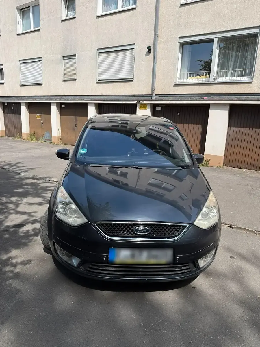 Usata Ford Galaxy 140 CV (102 kW) 2007 Blu Monovolume