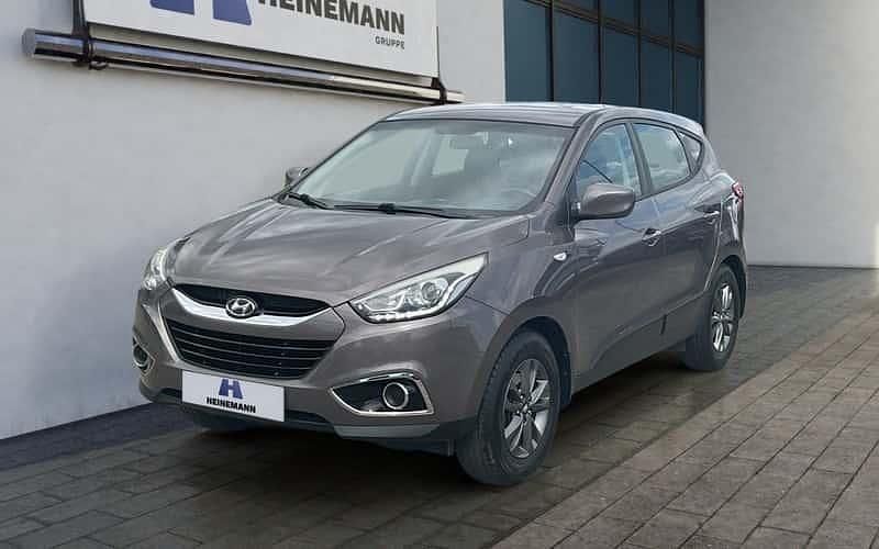 Braun Gebraucht 2015 Hyundai ix35 Trend SUV | 9.999 € (Fairer Preis) - Bild 1/4