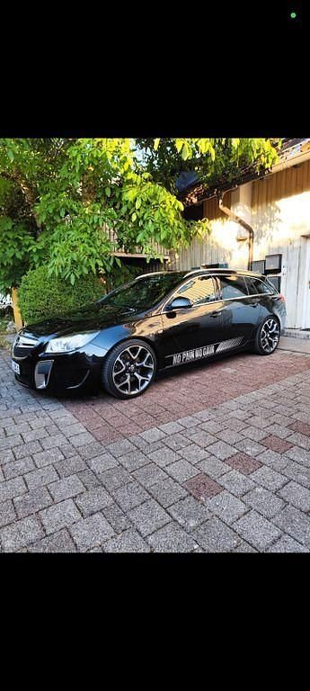 Schwarz Gebraucht 2009 Opel Insignia OPC Kombi | 11.400 € (Teuer) - Bild 1/4