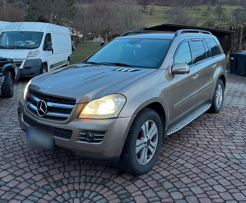 Gebraucht Mercedes GL320 225 PS (165 kW) 2007 Gold SUV