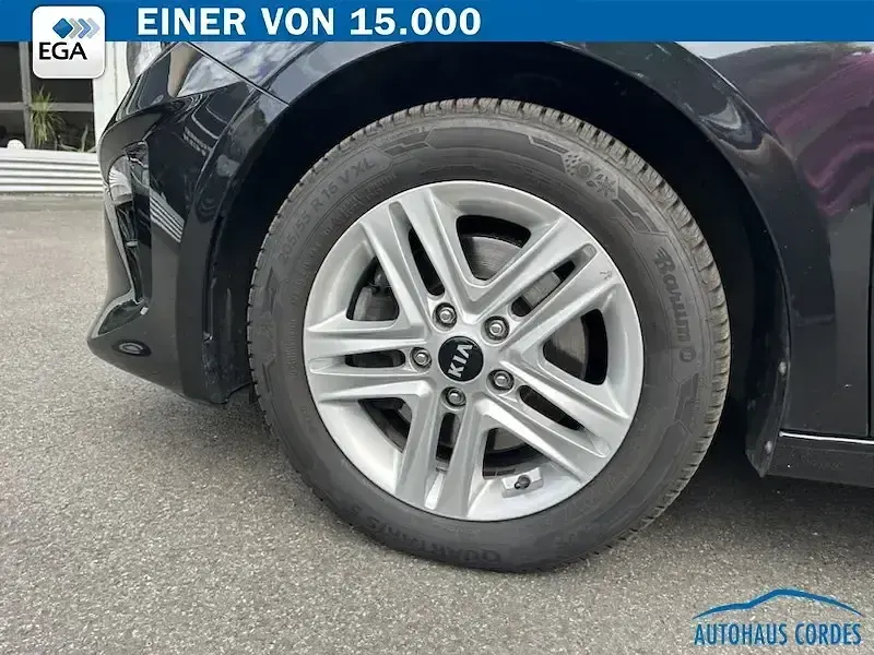 Gebraucht Kia Ceed Vision 136 PS (100 kW) 2020 Schwarz Kleinwagen
