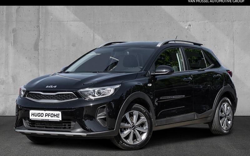 Schwarz Gebraucht 2024 Kia Stonic Vision SUV | 16.890 € (Superpreis) - Bild 1/4