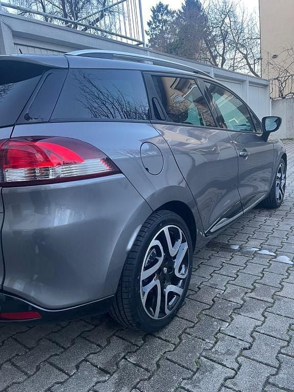 Gebraucht Renault Clio IV LIMITED 90 PS (66 kW) 2016 Grau Limousine