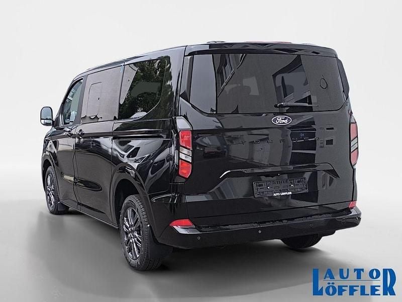 Neu Ford Tourneo Titanium 170 PS (125 kW) 2026 Schwarz Van / Kleinbus