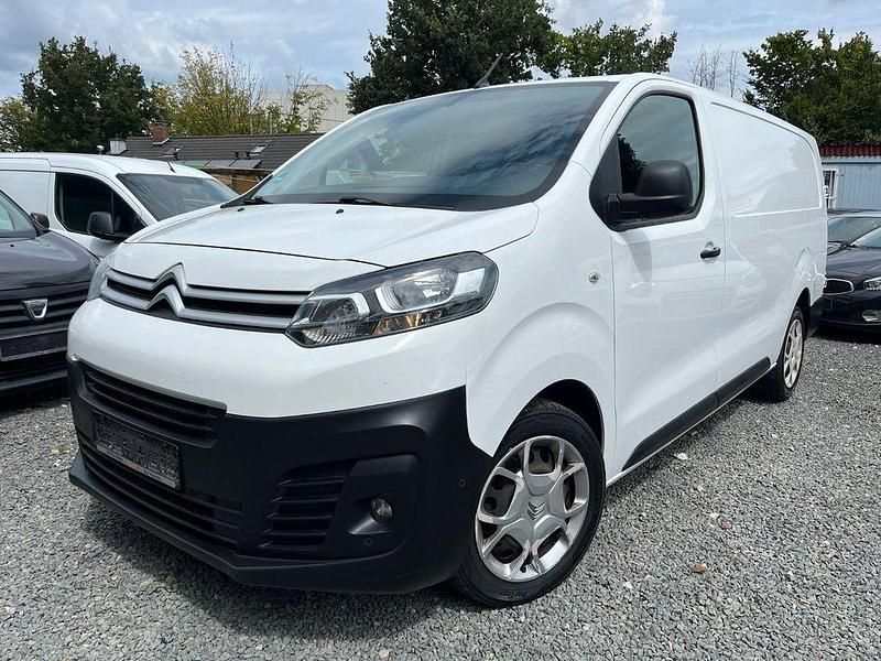 Weiß Gebraucht 2019 Citroën Jumpy Van / Kleinbus | 10.290 € (Guter Preis) - Bild 1/4