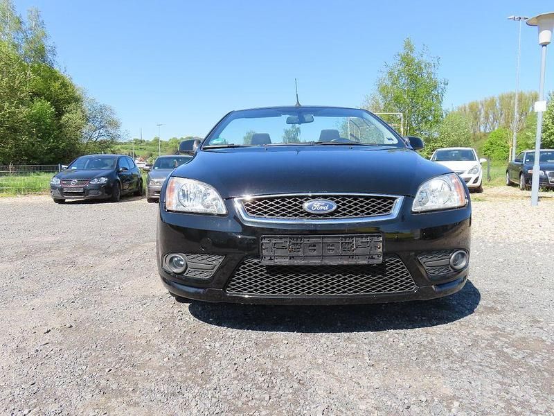 Gebraucht Ford Focus Cabriolet Trend 145 PS (106 kW) 2007 Schwarz Cabrio