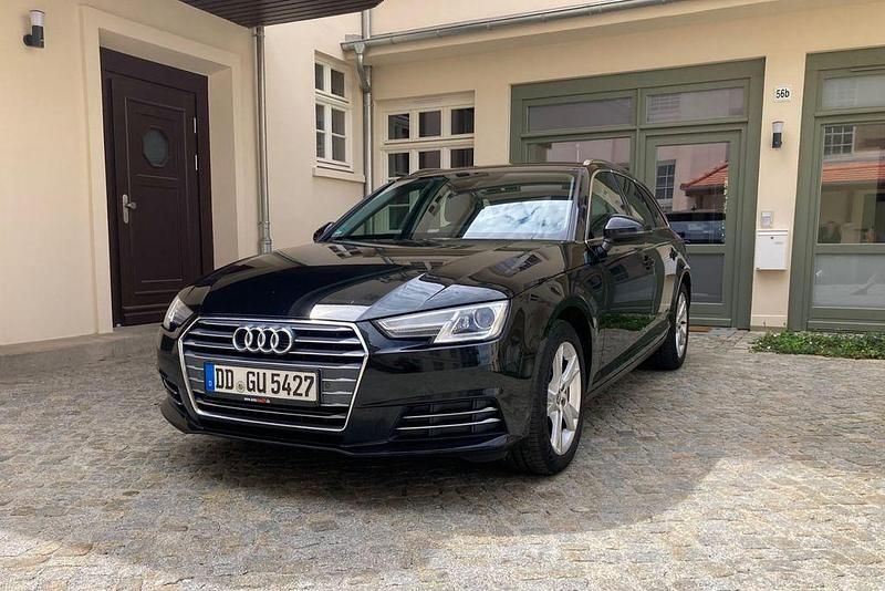 Gebraucht Audi A4 Design 190 PS (139 kW) 2018 Schwarz Kombi