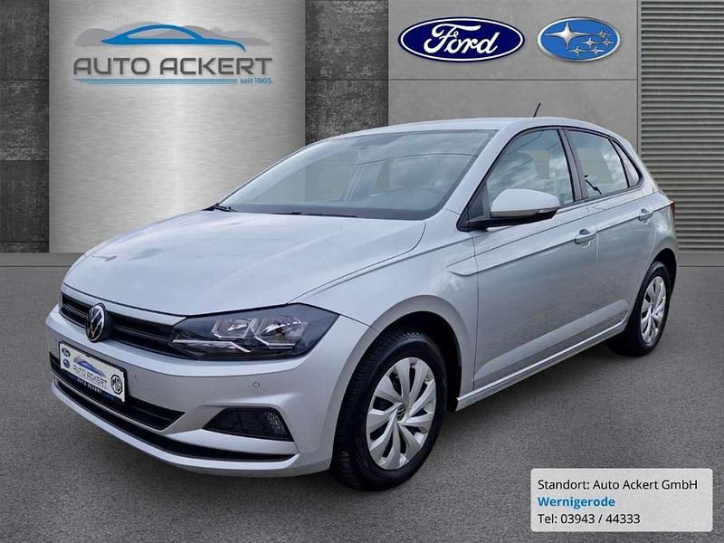 Silber Gebraucht 2021 VW Polo Trendline Kleinwagen | 14.590 € (Fairer Preis) - Bild 1/4