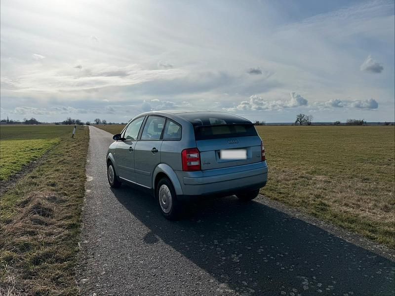 Gebraucht Audi A2 61 PS (44 kW) 2001 Silber Kleinwagen