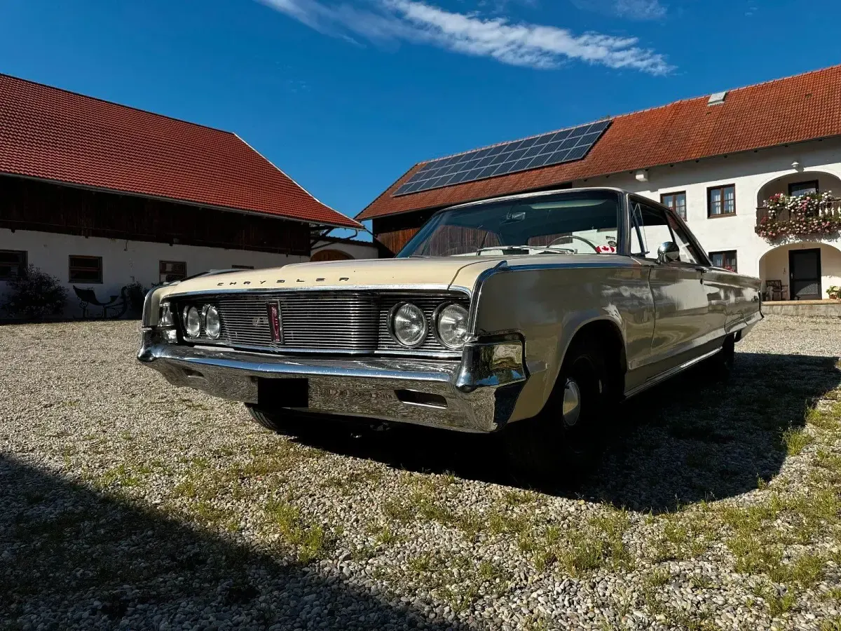 Gebraucht Chrysler Windsor 265 PS (194 kW) 1965 Beige Coupé
