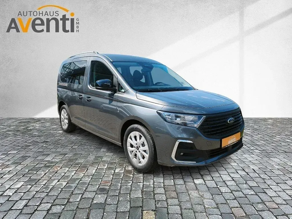 Neu Ford Tourneo Connect Titanium 116 PS (85 kW) 2026 Grau Van / Kleinbus