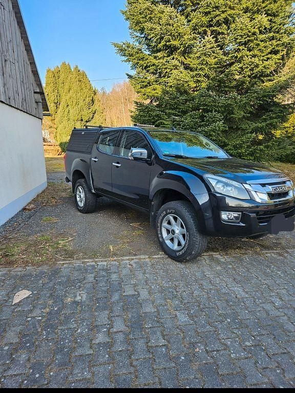 Gebraucht Isuzu D-Max 163 PS (119 kW) 2014 Schwarz SUV