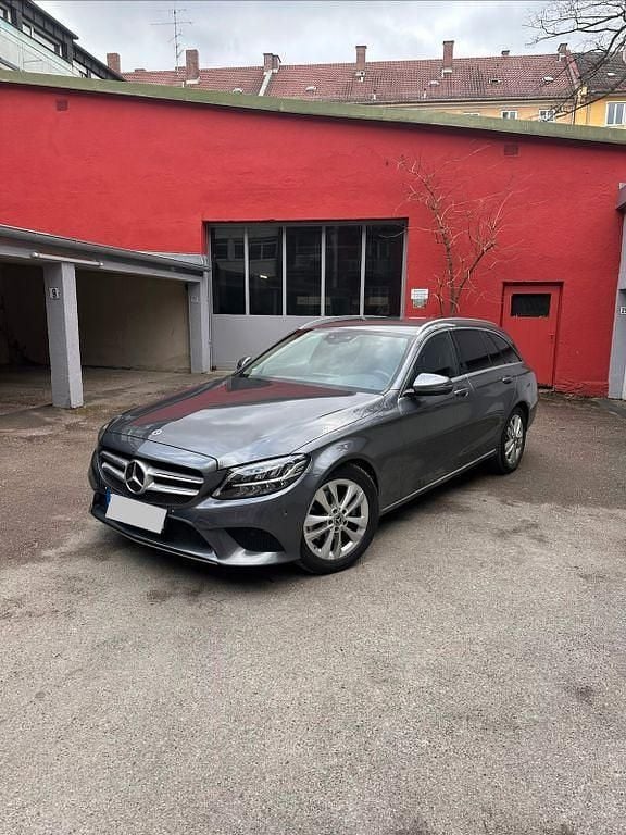 Gebraucht Mercedes C200 184 PS (135 kW) 2020 Grau Kombi