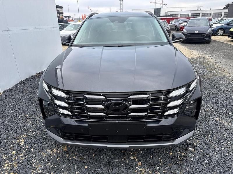 Neu Hyundai Tucson Premium 252 PS (185 kW) 2025 Ecotronic gray pearl pe2 SUV