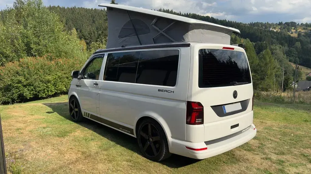 Gebraucht VW California Beach 150 PS (110 kW) 2018 Weiß Van