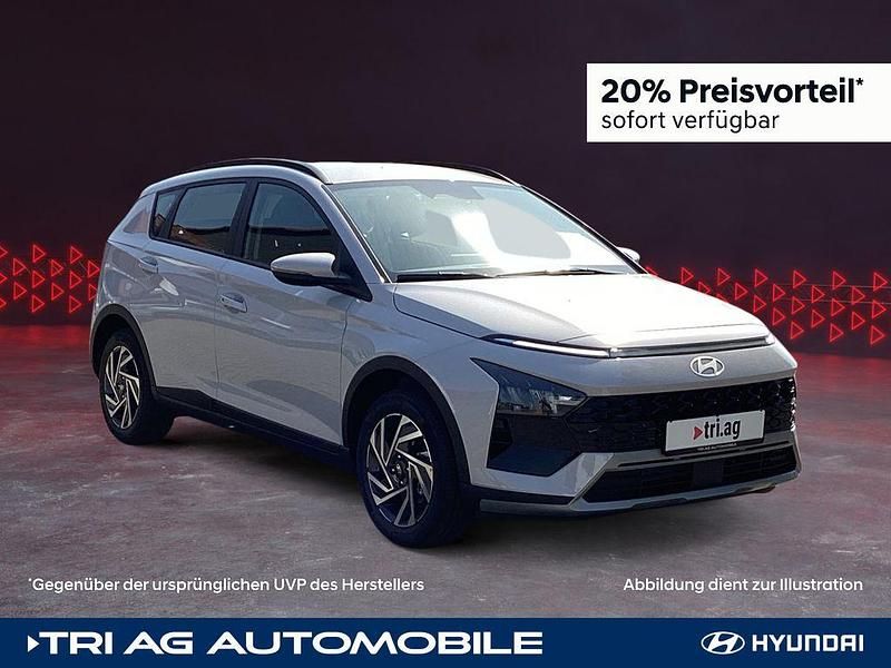 Lumen grey / mic Gebraucht 2025 Hyundai Bayon Trend SUV | 23.170 € (Fairer Preis) - Bild 1/4