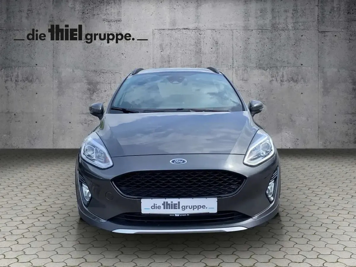 Gebraucht Ford Fiesta Active 95 PS (69 kW) 2020 Grau Kleinwagen