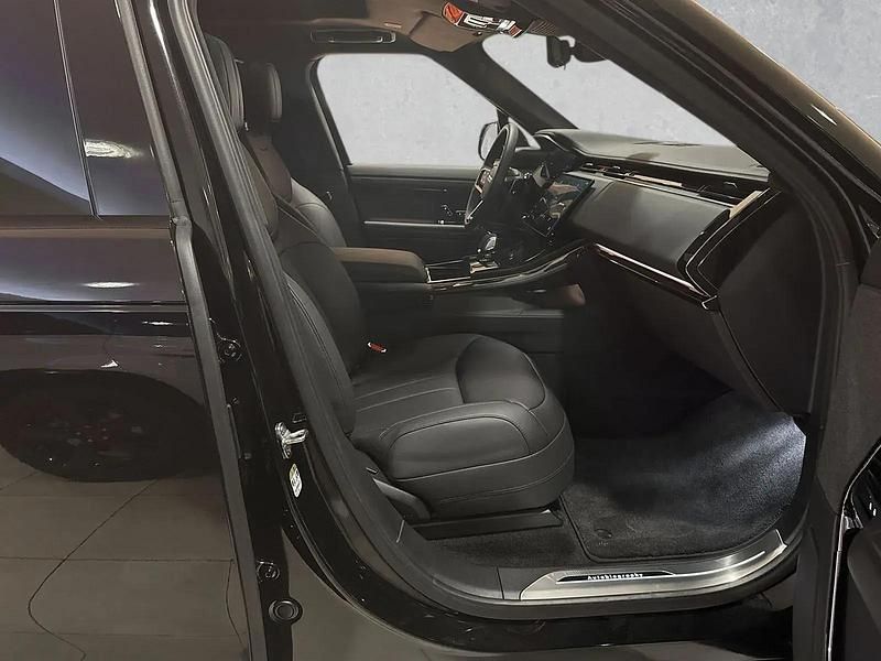 Gebraucht Land Rover Range Rover Sport Autobiography 530 PS (389 kW) 2024 Santorini black SUV